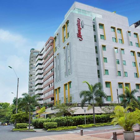 Hampton By Hilton Cali Hotel Exterior foto